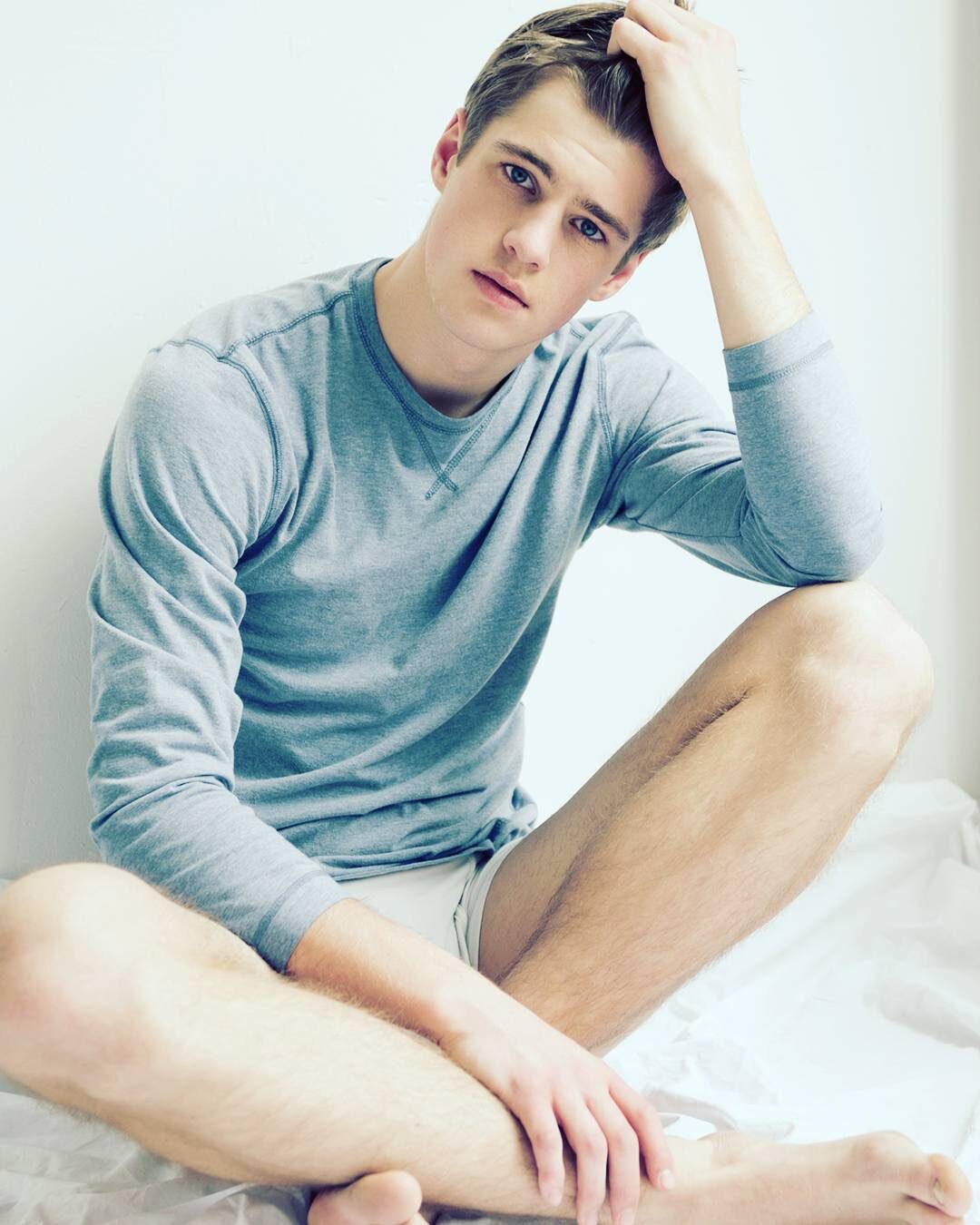 Twink Shaved Legs